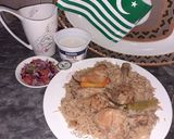 A picture of step 4 of Desi Chicken Pulaao #RefferMuskanAli.