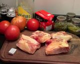 Foto del paso 1 de la receta: Muslos de pollo a la portuguesa