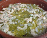Foto del paso 3 de la receta: Langostinos y gambas al ajillo