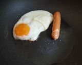 Hình bước làm 1 của món Bánh mỳ chảo thập cẩm 🥖🍳🌭