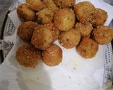 A picture of step 1 of Potato cheese ball.