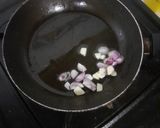 Foto langkah ke 2 dari resep Telur ceplok kecap.