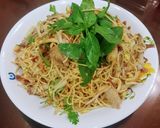 Hình bước làm 7 của món Mì trứng trộn nấm bào ngư
