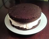 A picture of step 8 of Chocolate Cake with Caramel Mousse Filling.
