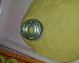 Foto langkah ke 6 dari resep Donat labu kuning.