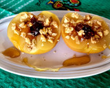 Foto del paso 3 de la receta: Manzanas asadas en microondas con nueces y miel
