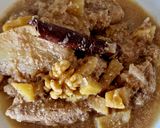 Foto del paso 5 de la receta: Medallones de pavo en salsa de nueces, manzana y canela