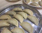 صورة لخطوة 3 من وصفة سمبوسة البف باللحم