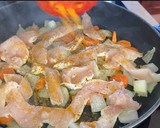 Foto del paso 2 de la receta: Cuscús con pollo al curry y verduras