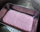 Foto langkah ke 4 dari resep Singkong gulung merah putih.