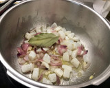 Foto del paso 2 de la receta: Garbanzos guisados con calamares 🦑