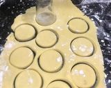 Foto del paso 5 de la receta: Alfajores de maicena con coco 🥥 o bañados de chocolate 🍫