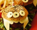 A picture of step 1 of Halloween Monster Burgers.