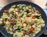 A picture of step 6 of Orecchiette with Sausage and Arugula.