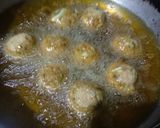 A picture of step 3 of Kofta gobhi.