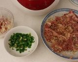 A picture of step 1 of 香矛豬排 (Pork Chop w/ Lemongrass).