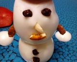 A picture of step 19 of Hard Boiled Egg Snowman * Christmas *.