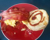 A picture of step 9 of Hero Breakfast Sandwiches.