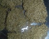 A picture of step 5 of Till ki Chikki.