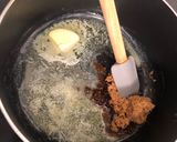 A picture of step 1 of Garlic and herb wings.