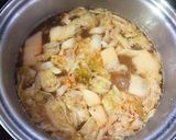 A picture of step 2 of Egg and Kimchi Soup Made with Chicken Skin and Chicken Broth.