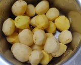 रेस्टॉरंट स्टाईल दम आलू (dum aloo receipe in marathi) रेसिपी स्टेप 1 फोटो 