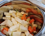 Foto del paso 3 de la receta: Crema de chirivía, calabacín y zanahorias