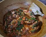 Foto langkah ke 5 dari resep Ikan Cabe Hijau Kemangi.