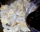 Foto langkah ke 3 dari resep TAIWANESE ONION SHRIMP SAUTE (Tumis Udang Bawang Ala Taiwan).
