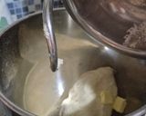 Foto langkah ke 2 dari resep Matcha Sarikaya Salt Bread.