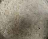 Foto del paso 5 de la receta: Bifes de pechuga de pollo salteado y acompañado con arroz.