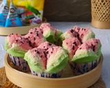 Foto langkah ke 8 dari resep Bolu Kukus Mekar Semangka.