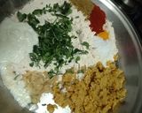 મીઠો લીમડો અને ખીચડી ના થેપલા(mitho લીમડો એન્ડ khichdi na thepla in Gujarati) રેસીપી સ્ટેપ1ફોટો