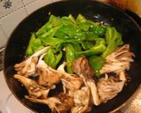 A picture of step 2 of Easy Lamb Chops.