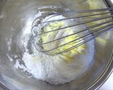 A picture of step 2 of Diamants (Diamond Cookies).