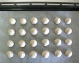 A picture of step 5 of Banana Balls.