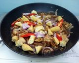 A picture of step 8 of Stir Fry Bulgogi Beef /Pork/Lamb.