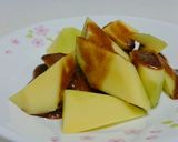A picture of step 1 of Spicy Mango Vegan Salad.