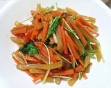 A picture of step 5 of Dried Sweet Potato and Carrot Kinpira.