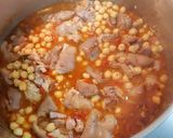 Foto del paso 5 de la receta: Manitas de puerco con chorizo al estilo español