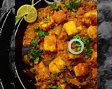A picture of step 11 of Paneer Tikka Masala.