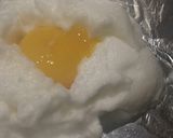 Foto del paso 2 de la receta: Huevos fritos nubecitas para niños