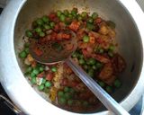 A picture of step 2 of Jhatpat pulav.