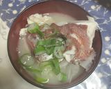A picture of step 8 of Tai Fish Head Soup with Sashimi or Sushi.