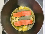 Salmon Garlic Lemon Butter Sauce