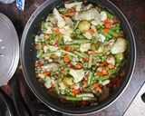 Foto del paso 2 de la receta: Rabas de merluza con menestra de verduras