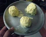 A picture of step 2 of Fried Ice Cream (simple).
