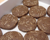 A picture of step 5 of Done in 10 minutes! Chocolate-Cocoa Cookies.