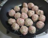 A picture of step 5 of Meatballs for Bentos.