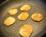 Foto del paso 12 de la receta: Blini —canapés rusos—